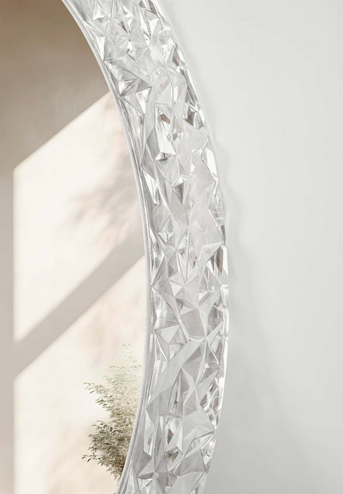 Oglindă baie LED ⌀60 cm/ ⌀80 cm rotundă cu ramă acrilică, 3 nuanțe de lumină, dezaburire și touch control J-2042 - montat