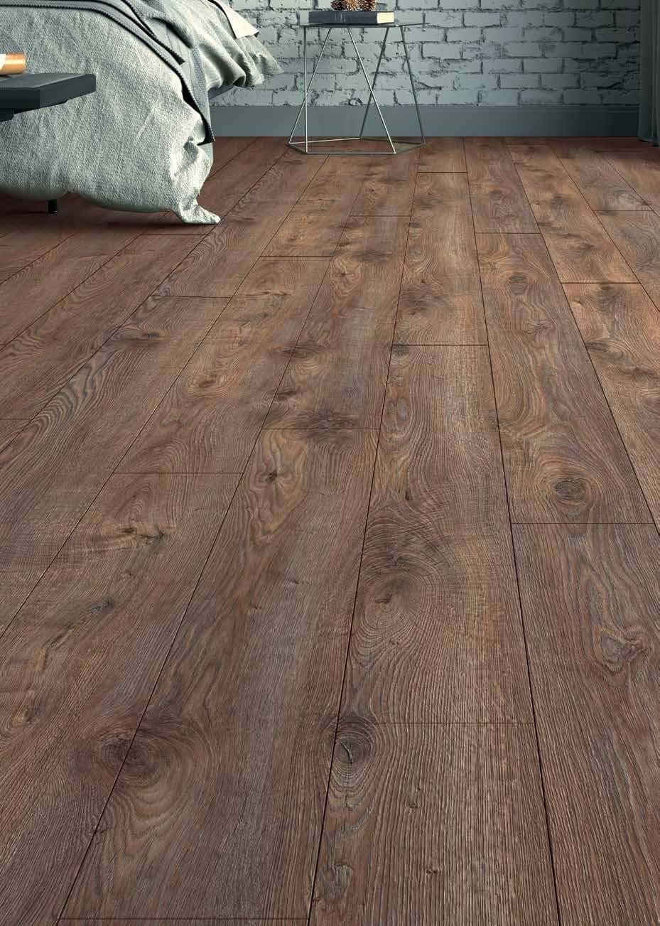 Parchet laminat Pamir montat
