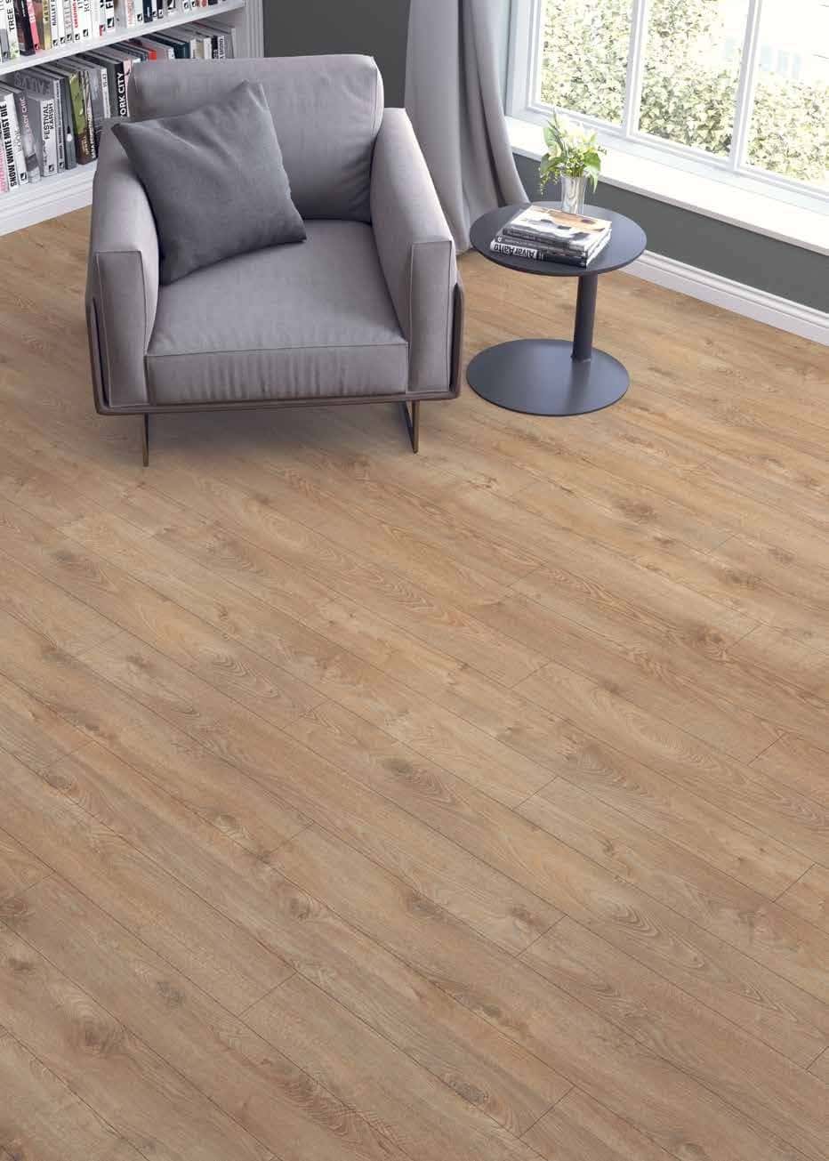Parchet laminat Ural montat