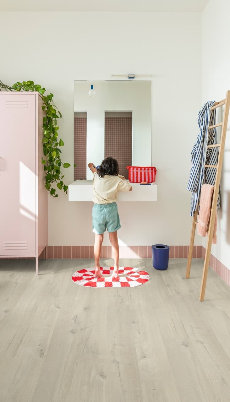 Stejar cotton blush, albit - montat într-o cameră