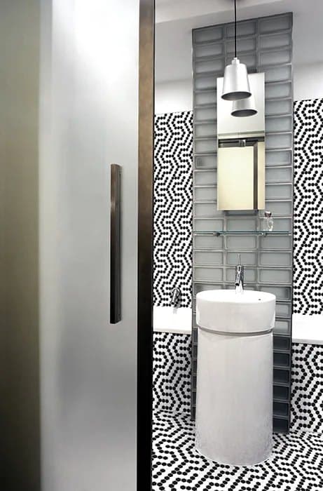 Mini Hexagon B&W Coral - montat