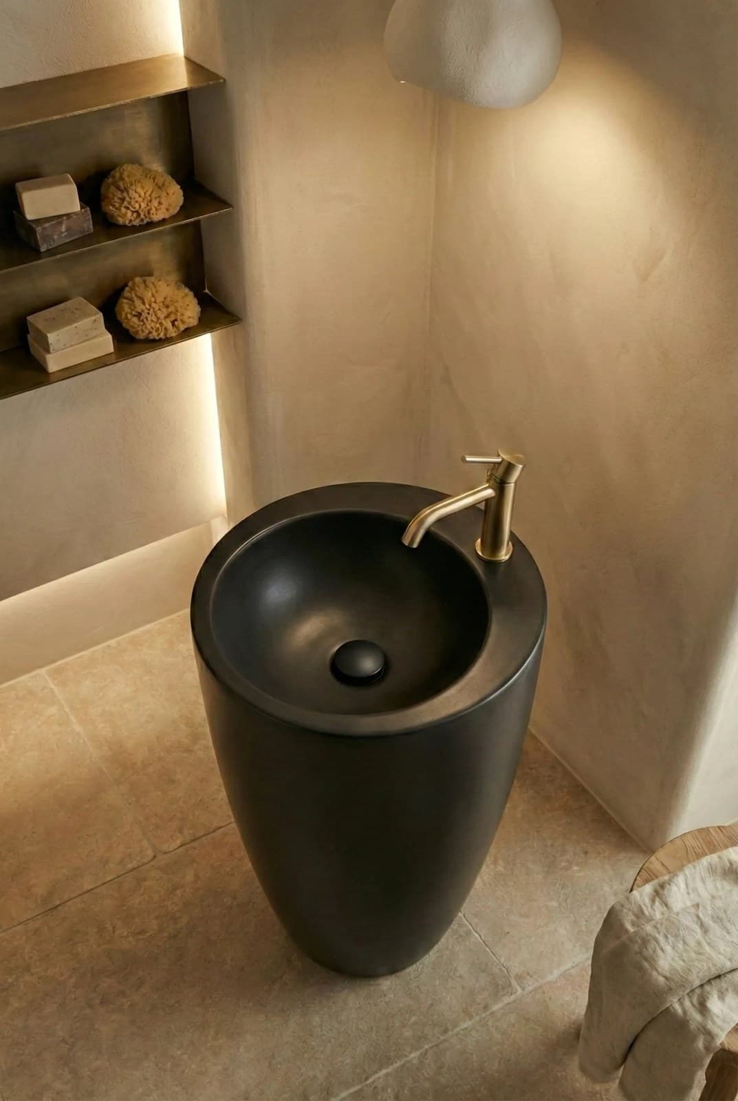 Lavoar freestanding ceramic H20-CBK-M - negru mat, formă conică - montat