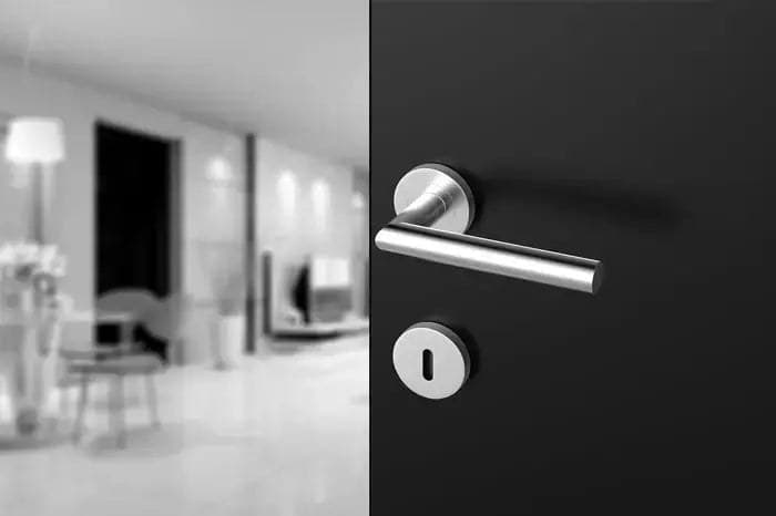 Mânere uși Nova inox satin - montat
