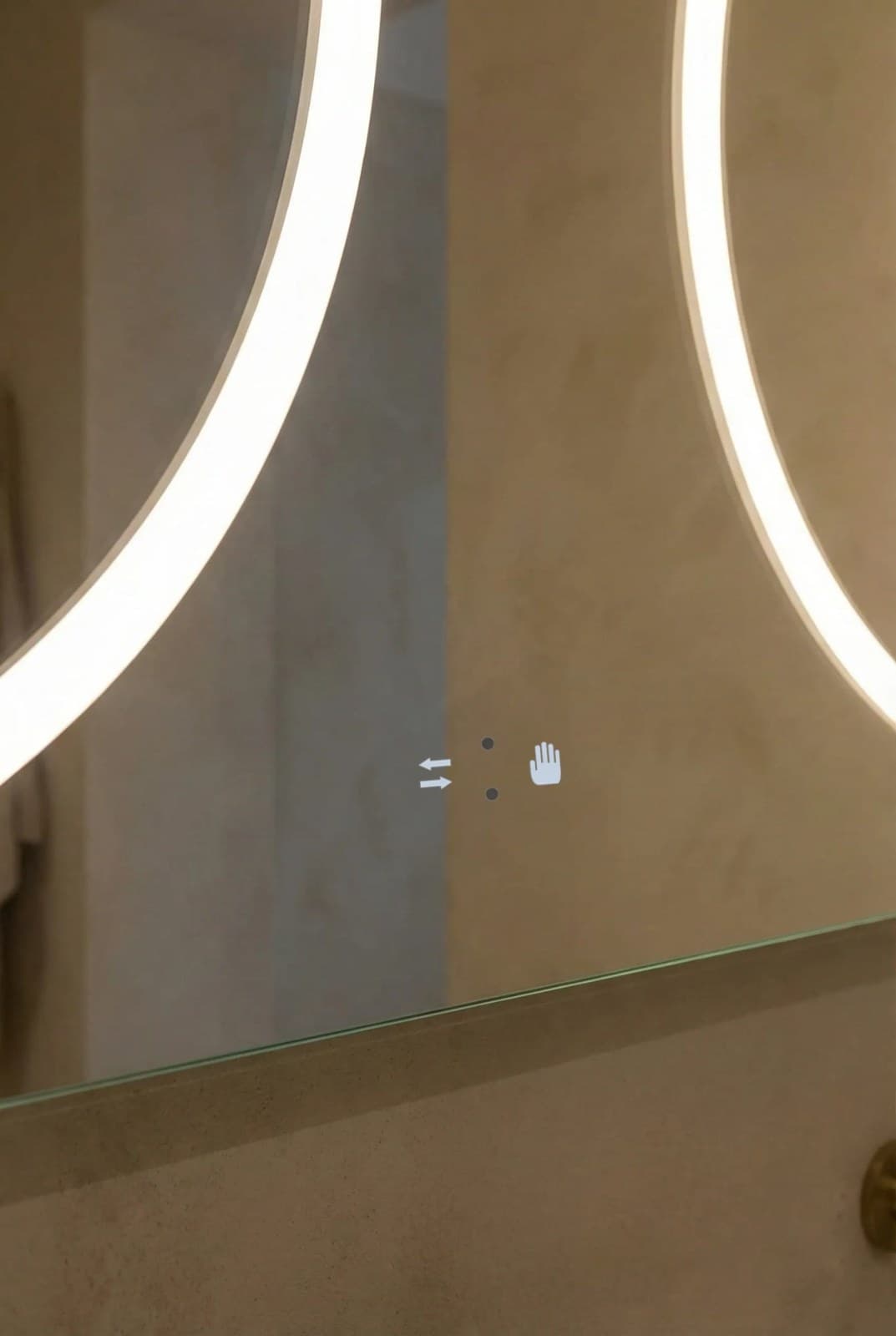Oglindă baie LED 70×150 cm dreptunghiulară, senzor infraroșu și 3 nuanțe de lumină J-1125 - montat