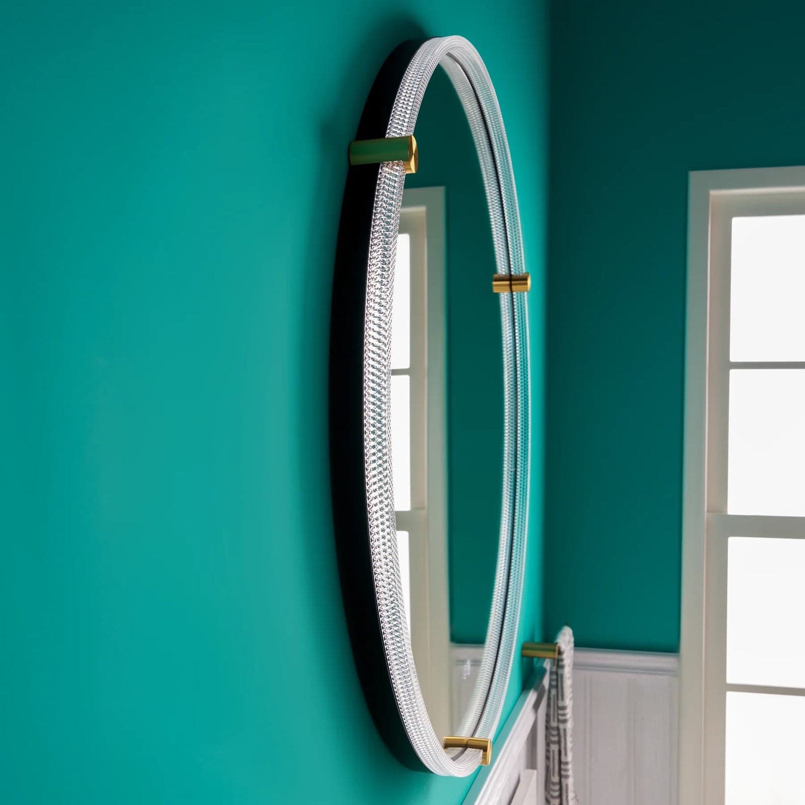 Oglindă baie LED ⌀70 cm rotundă, dezaburire și touch control J-2087 - montat