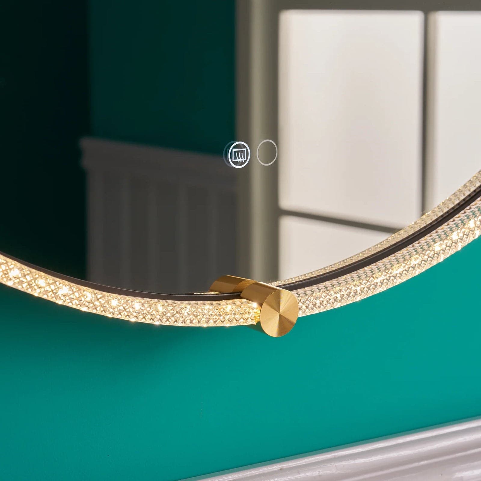 Oglindă baie LED ⌀70 cm rotundă, dezaburire și touch control J-2087 - montat
