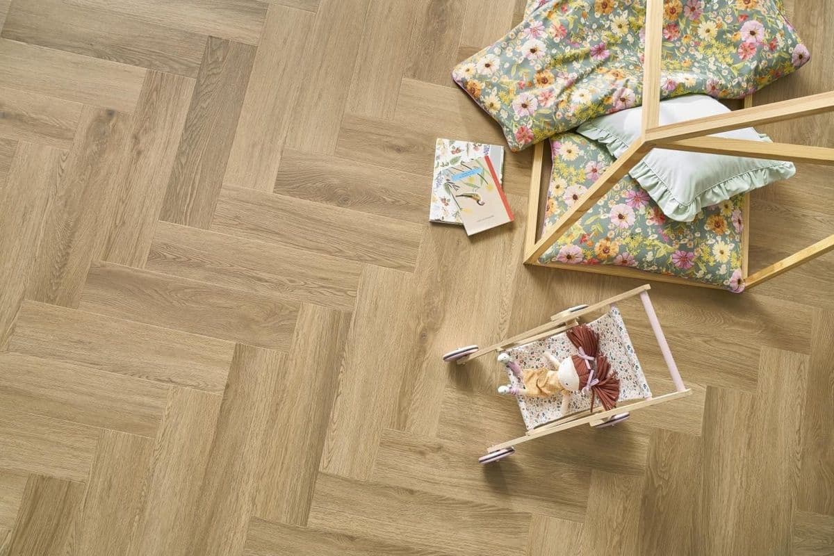 Pardoseală SPC Arbiton Amaron Herringbone EIR CAS208 Stejar Burbon