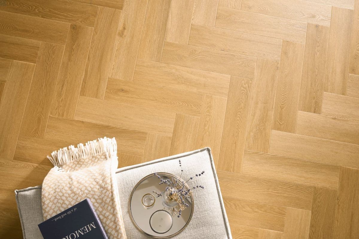 Pardoseală SPC Arbiton Amaron Herringbone EIR CAS223 Stejar Menor