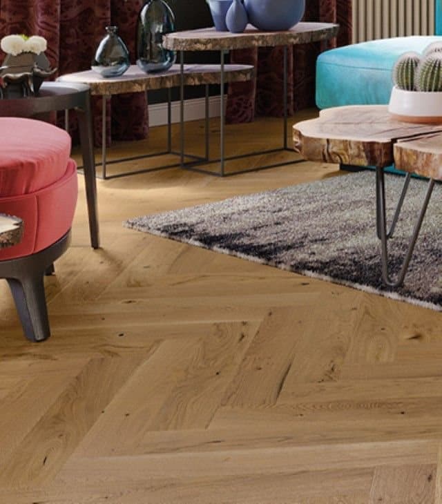 Parchet triplustratificat Barlinek Stejar Mainland Herringbone 110