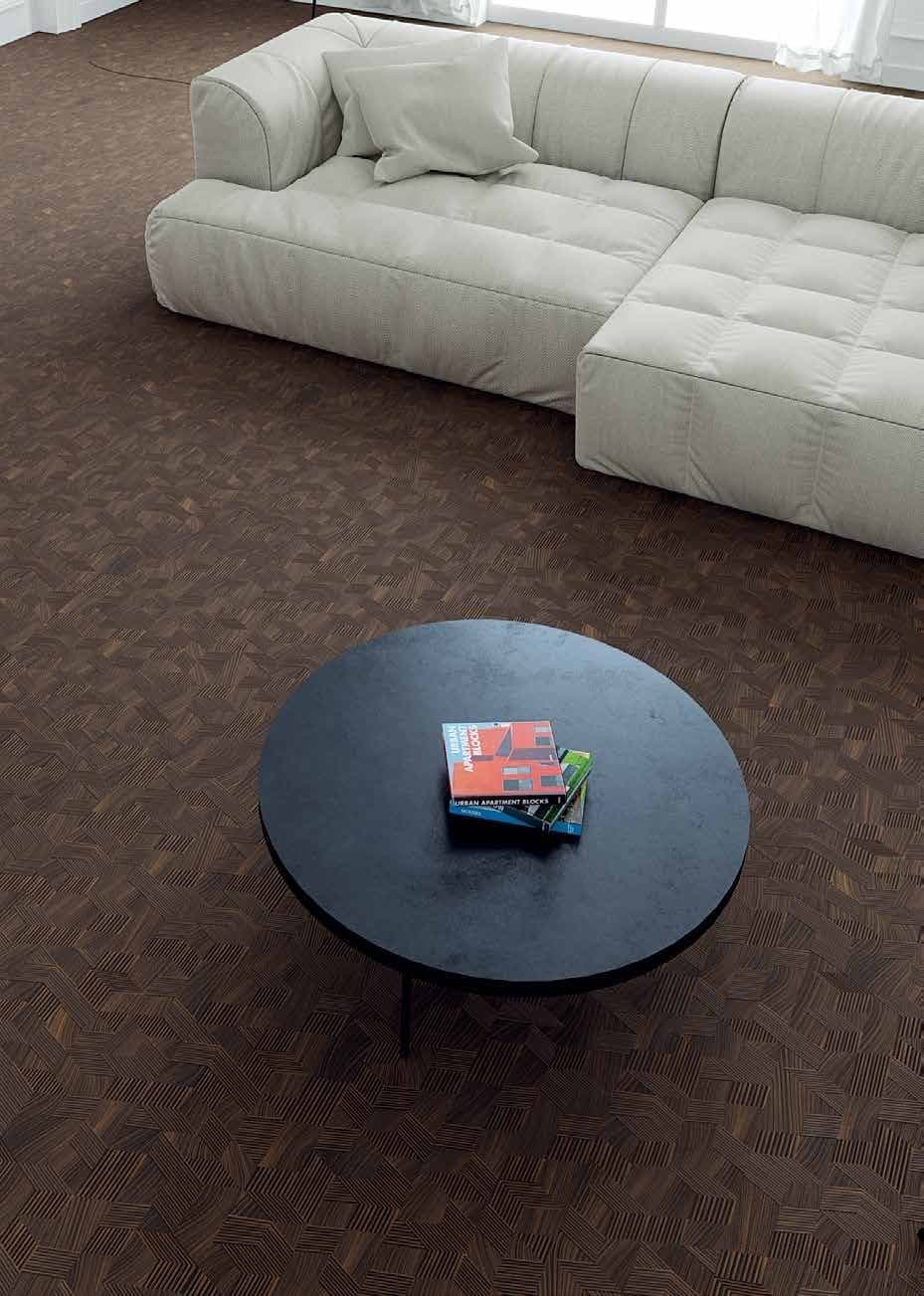 Parchet laminat Brown montat