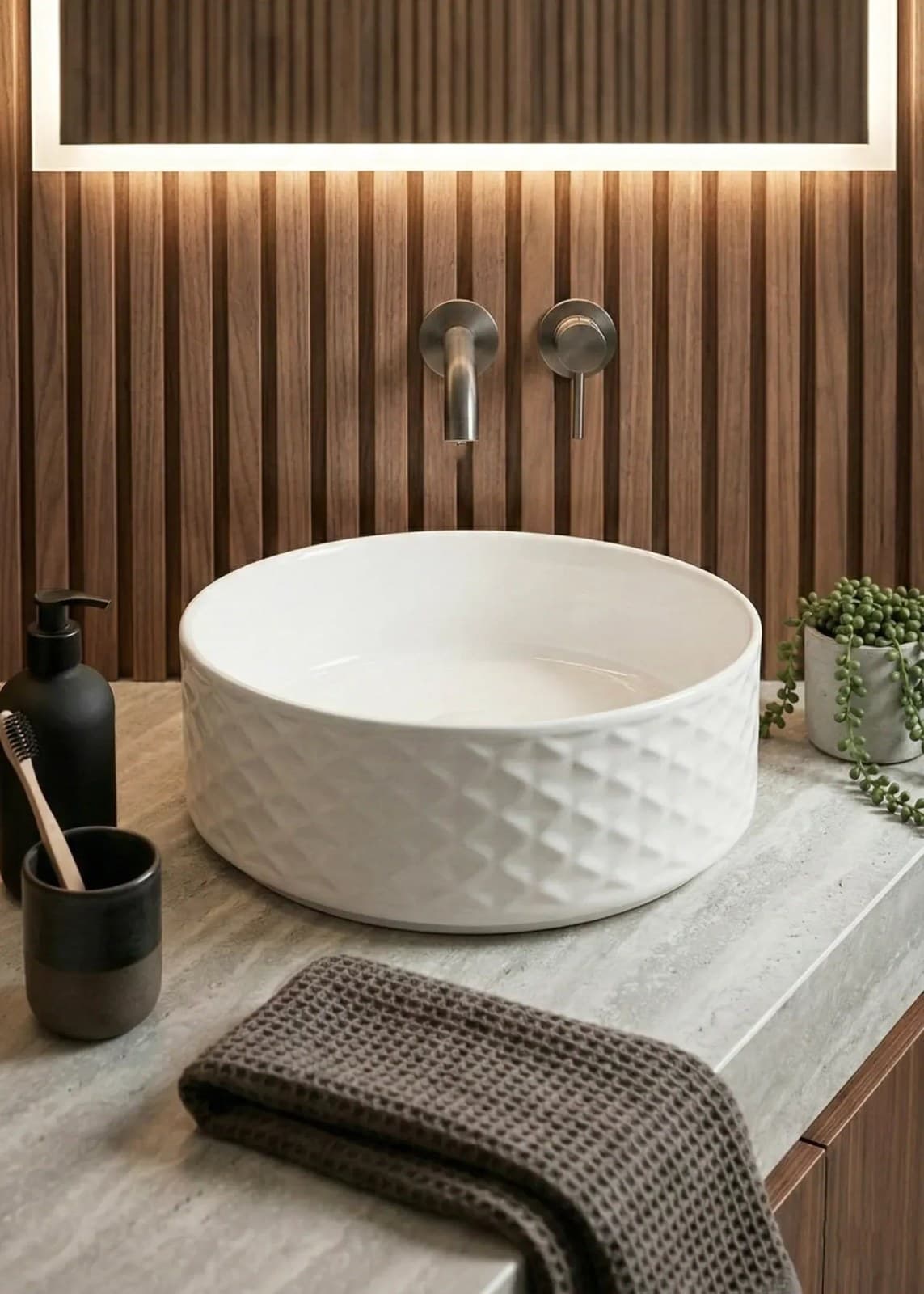Lavoar ceramic rotund A787 - alb lucios, exterior texturat - montat