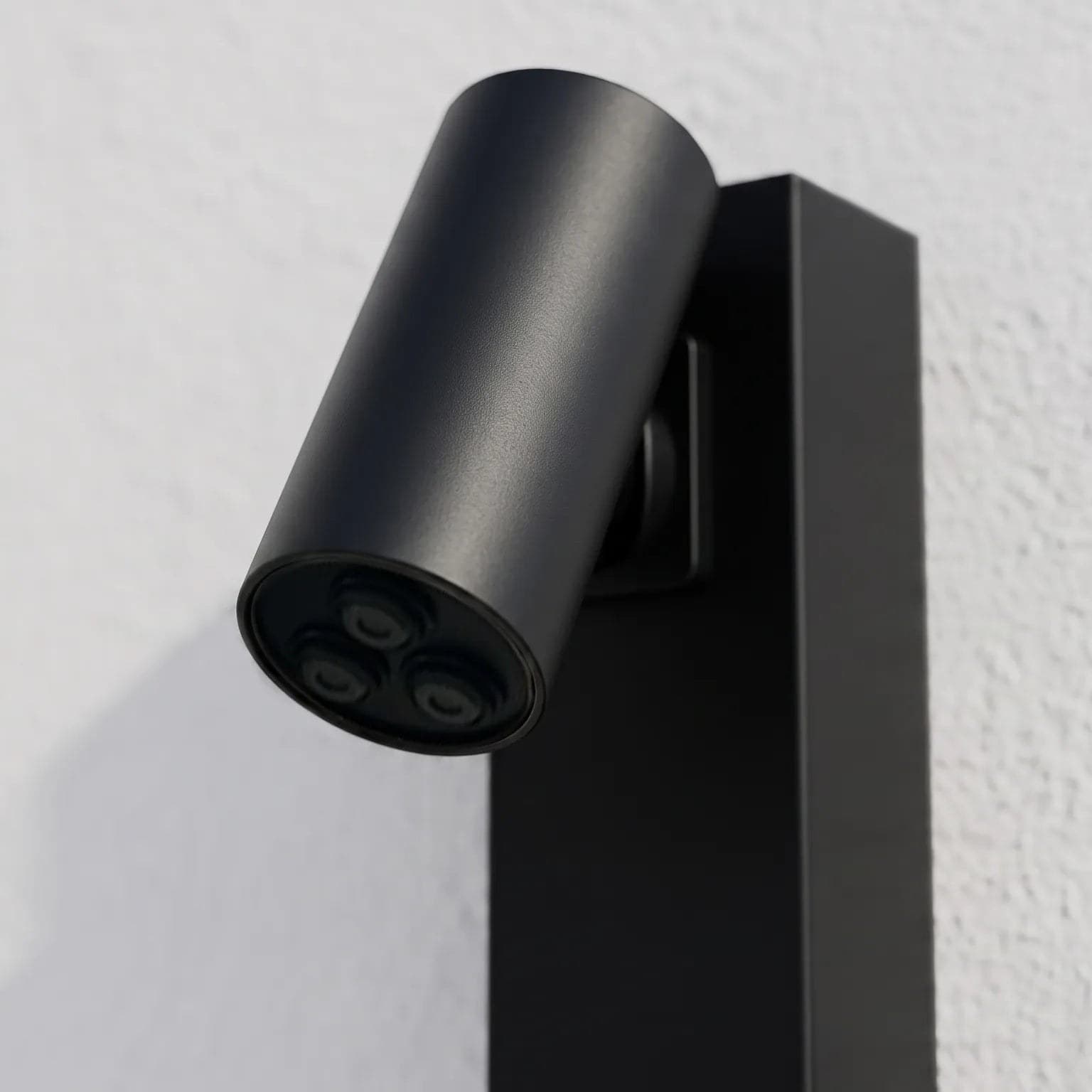 Panel de duș Black Premium cu poliță integrată, hidromasaj și cap de duș reglabil - montat