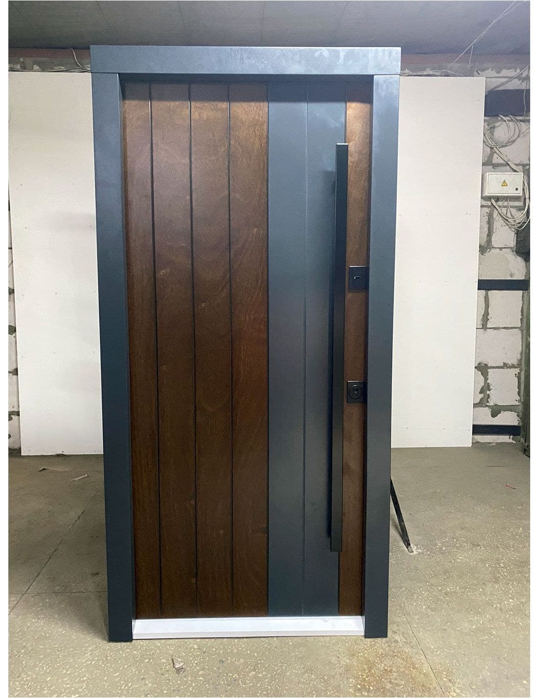 Ușă Intrare Alaska thermo artwood (alb interior)