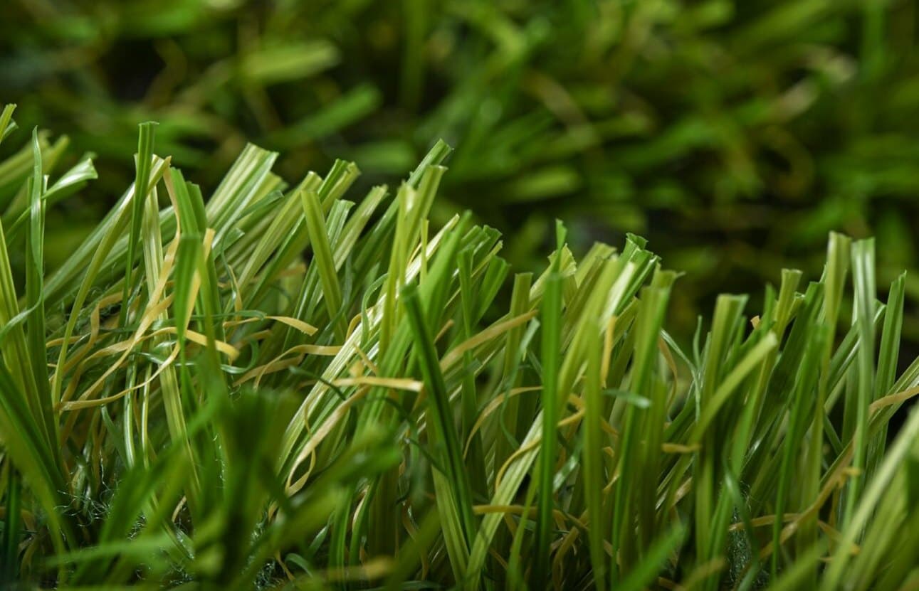 Iarbă artificială Yara Grass Olive 6155