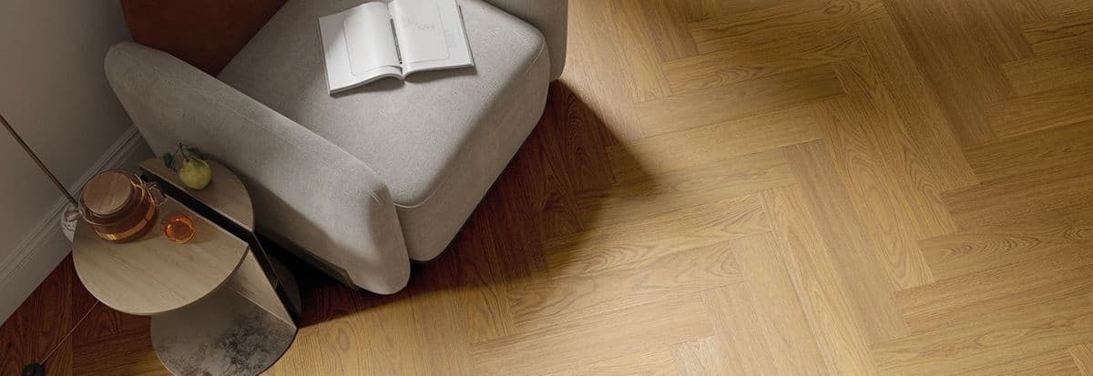 Pardoseală SPC Barlinek Large Herringbone Stejar Antic 5+1mm