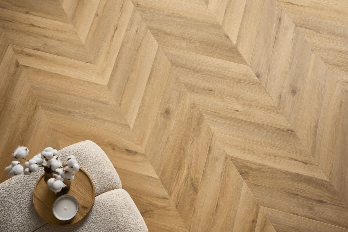 Pardoseală SPC Arbiton Amaron Chevron CLC 159 Stejar Wembley