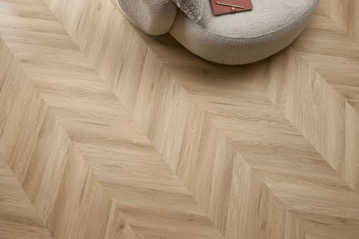 Pardoseală SPC Arbiton Amaron Chevron CLC 158 Stejar Harlow
